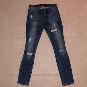 Lucky Brand Lolita Skinny distressed denim